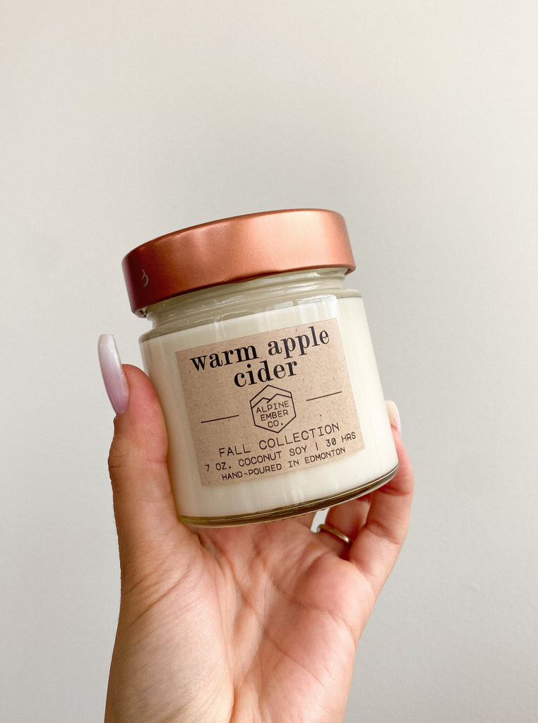WARM APPLE CIDER COCONUT SOY CANDLE
